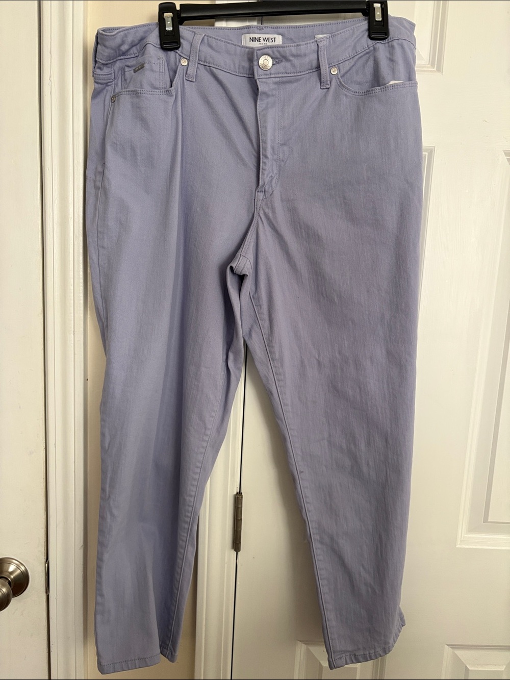Nine West Light Lavender Ankle, Tapered, light weight jeans.